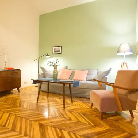 Charming Super Central Apartament